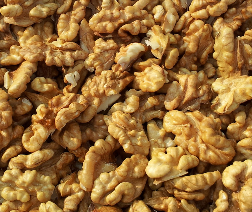 Орехи очищенные купить в москве